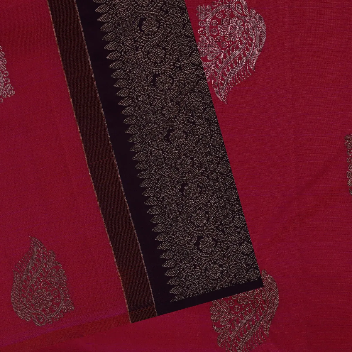 Arani Handloom Silk Saree 3 Gram Gold