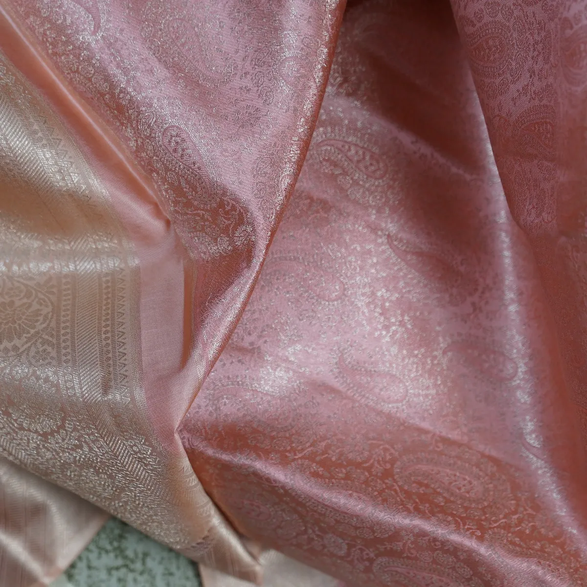 Kanchipuram Handloom Silk Saree Rose Gold Colour Silk Fast Jari 