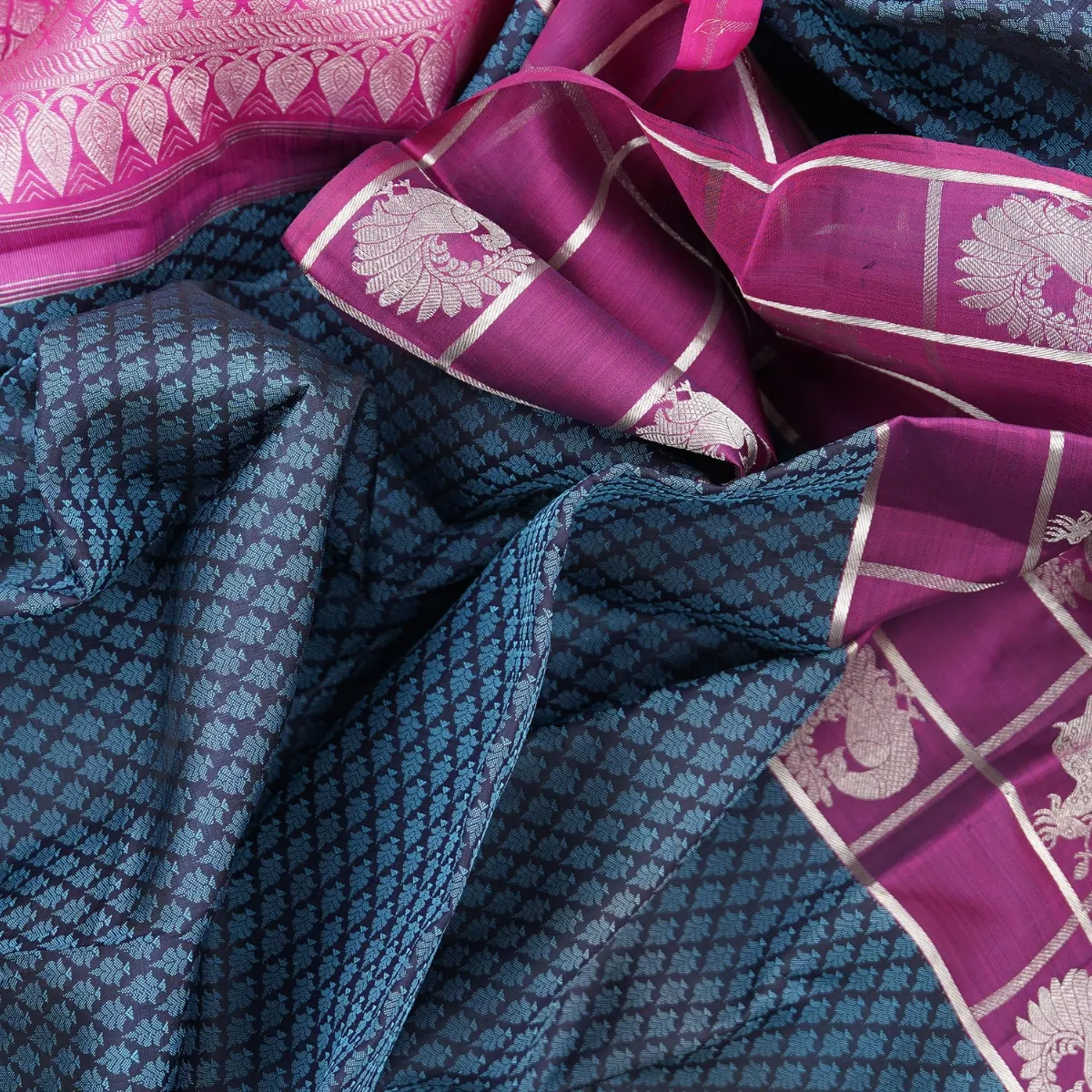 Kanchipuram Handloom Arani Silk Saree Silver Colour Silk Fast Jari