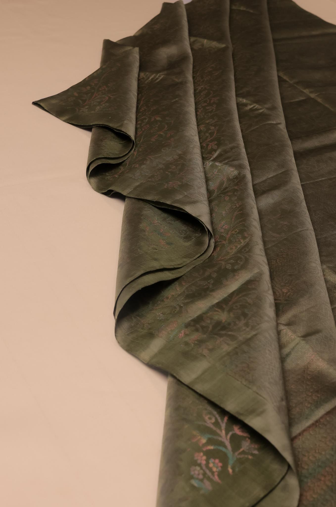 Pomelo Olive Mayuri Silk