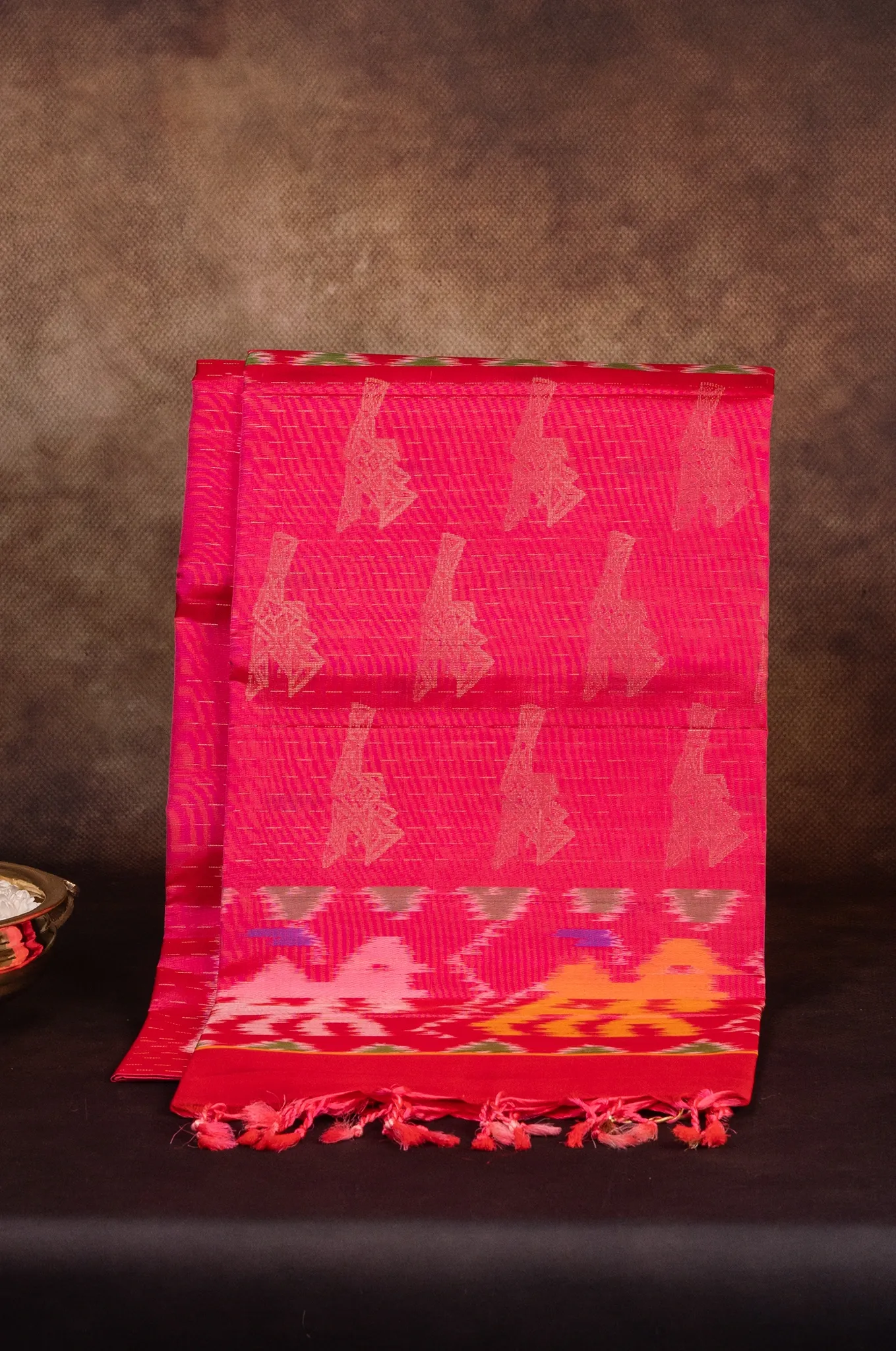 Mayuri Silk Rose Berry Self Saree