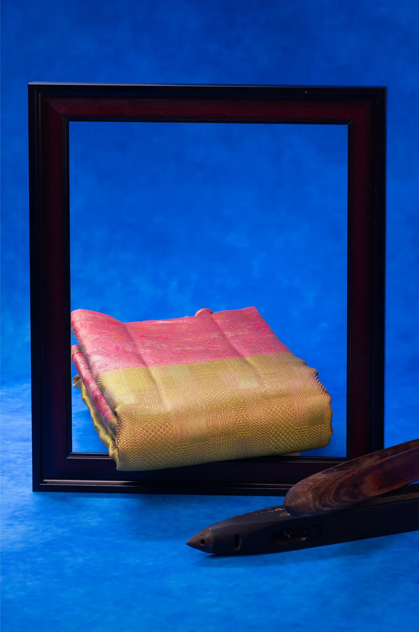 Vibrant Green With Wide Pink Border Kanchipuram Silk