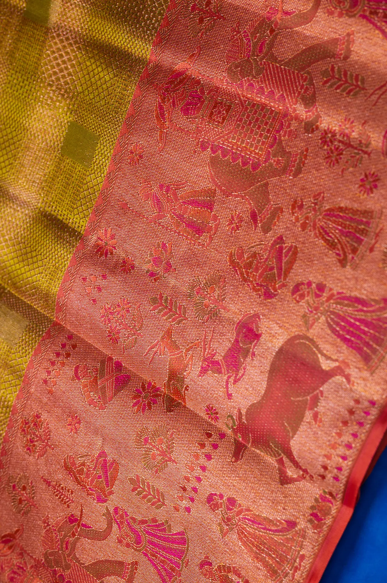 Vibrant Green With Wide Pink Border Kanchipuram Silk